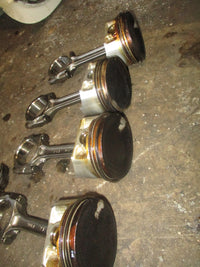 Load image into Gallery viewer, Johnson/ Suzuki 140hp 4 stroke outboard piston and rod set (12111-92J00)
