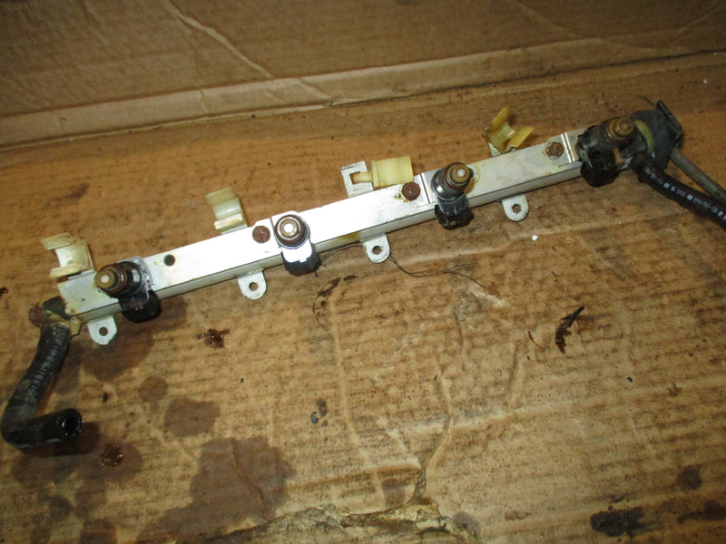 Honda BF135A outboard fuel rail and injector set (16450-ZY6-003)