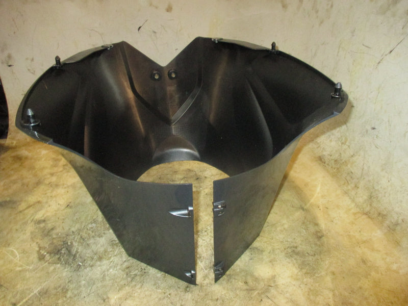 Yamaha 150hp 4 stroke outboard Apron (6LH-42740-10)