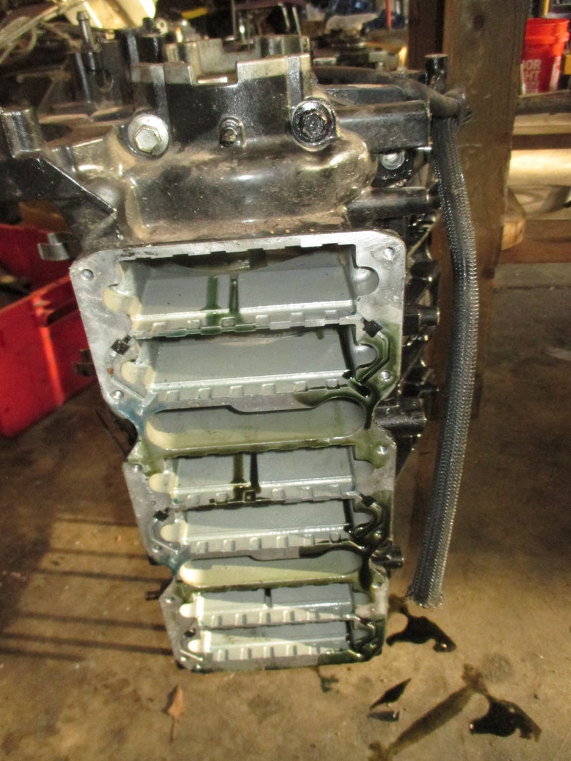 mercury optimax 200hp 3.0L outboard crankcase block