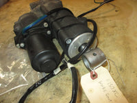 Load image into Gallery viewer, Yamaha 150hp 4 stroke outboard Tilt Trim Unit (6LH-43800-00)
