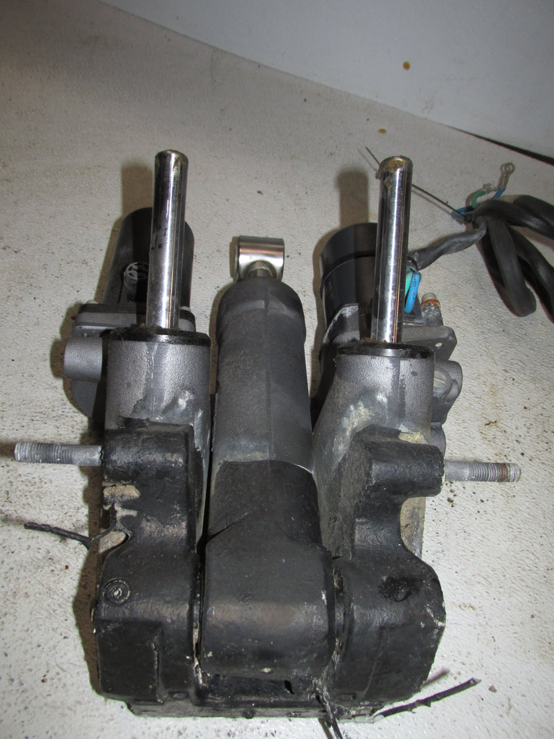 Yamaha 350hp 4 Stroke Outboard Tilt Trim Unit (6ASW-43800-05-00)