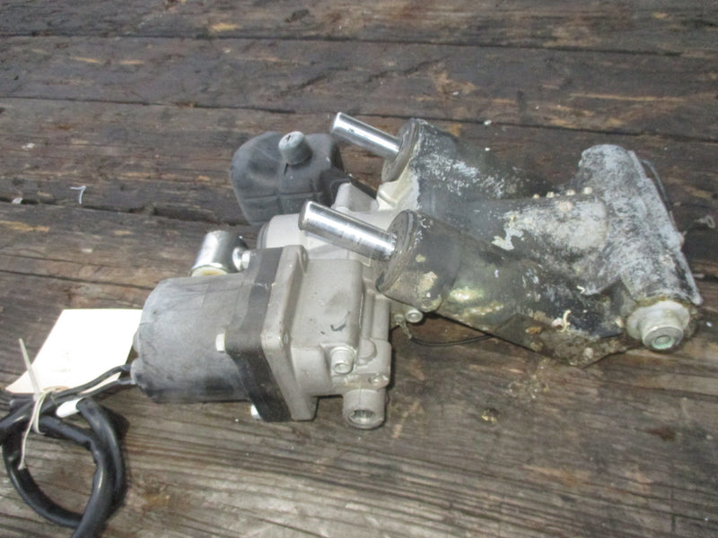 Suzuki DF140-175 tilt trim unit SHOWA #1