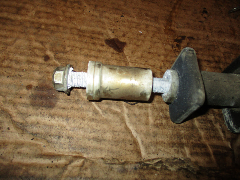 Honda BF135A outboard lower mounts (50155-ZW5-000)
