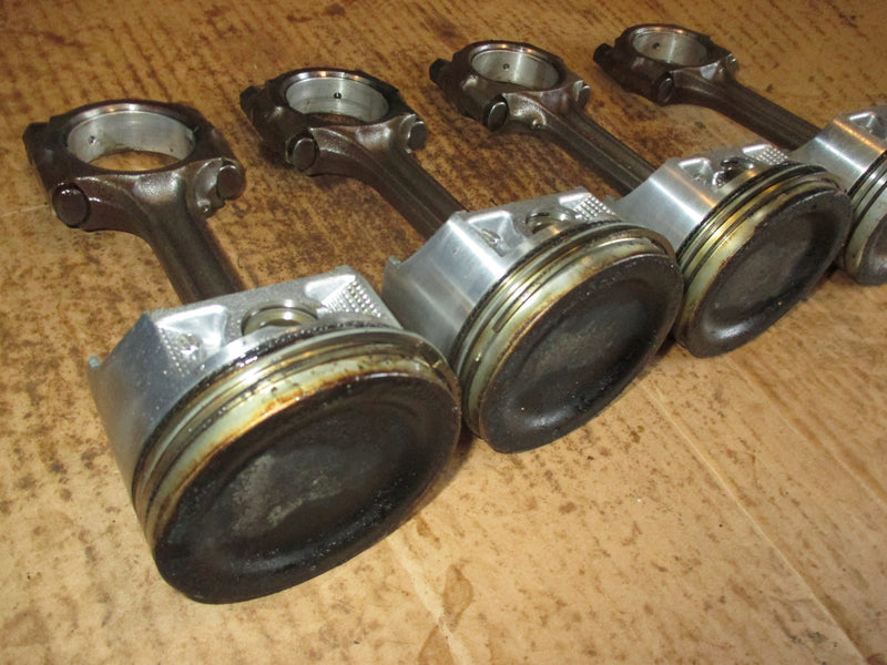 Suzuki DF90 90hp 4 stroke outboard piston and rod set of 4 (12111-90J01)