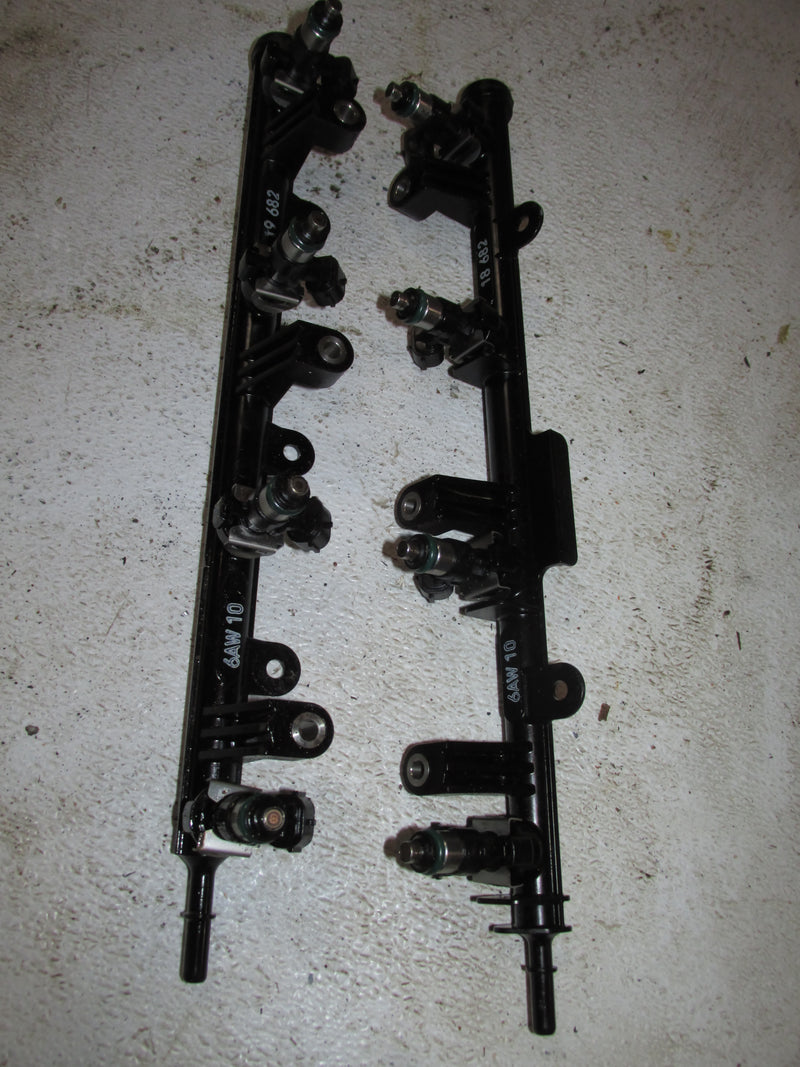 Yamaha 350hp 4 Stroke Outboard Fuel Rail and Injector Set (6AW-13761-00-00)