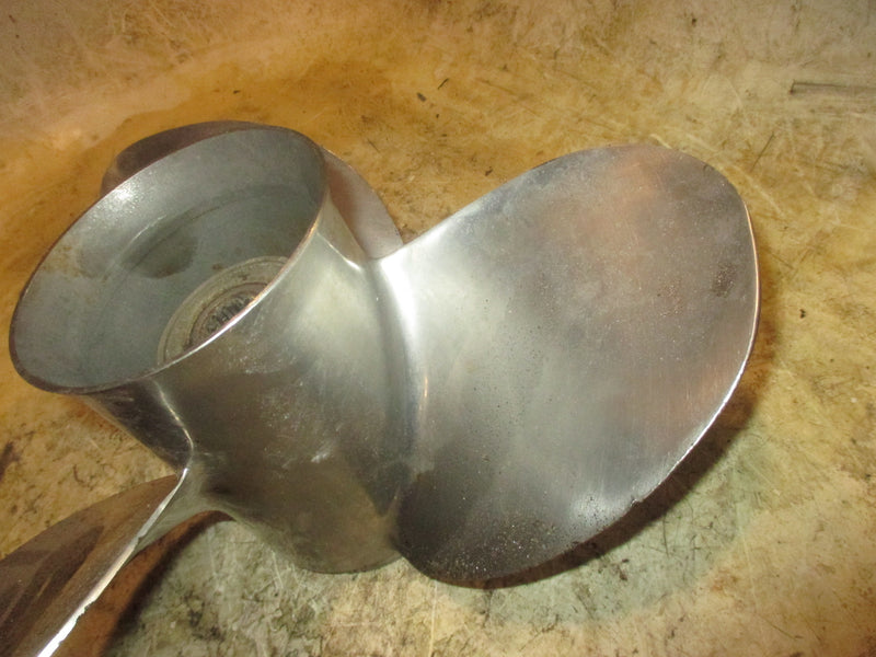Solas 13 Spline Stainless Steel Propellor (3x13 3/4x15RT)