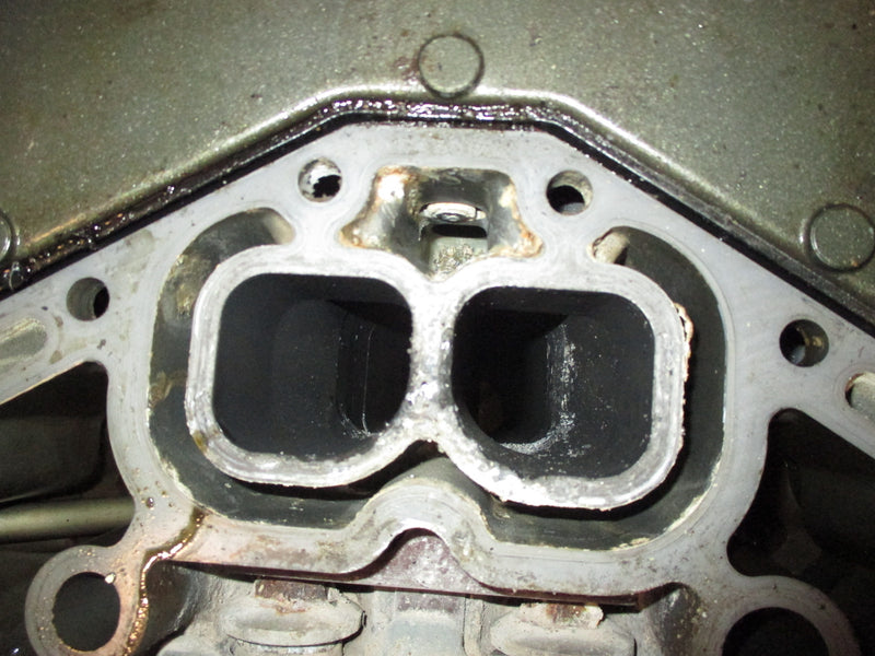 Yamaha 350hp 4 stroke outboard 30 inch shaft mid section