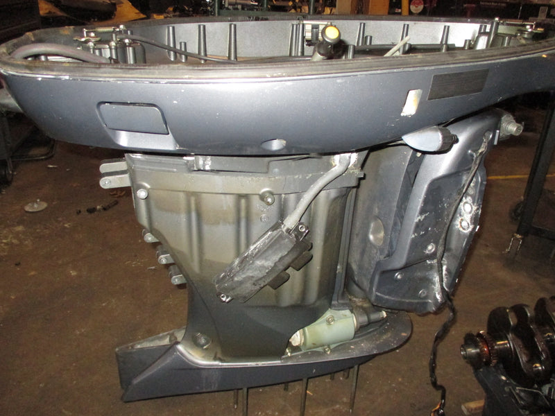 Yamaha 350hp 4 stroke outboard 30 inch shaft mid section