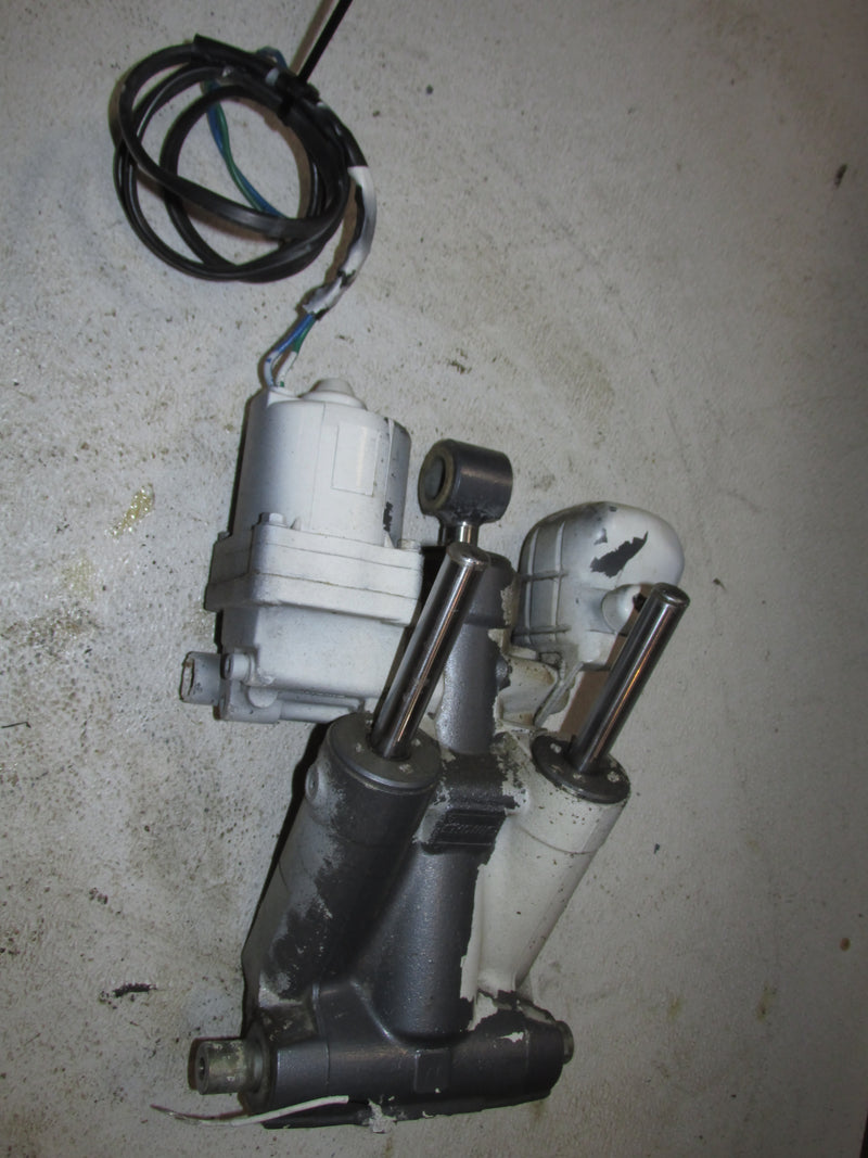Yamaha 200hp HPDI 2 Stroke Outboard Tilt Trim Unit (68F-43800-01-4D)