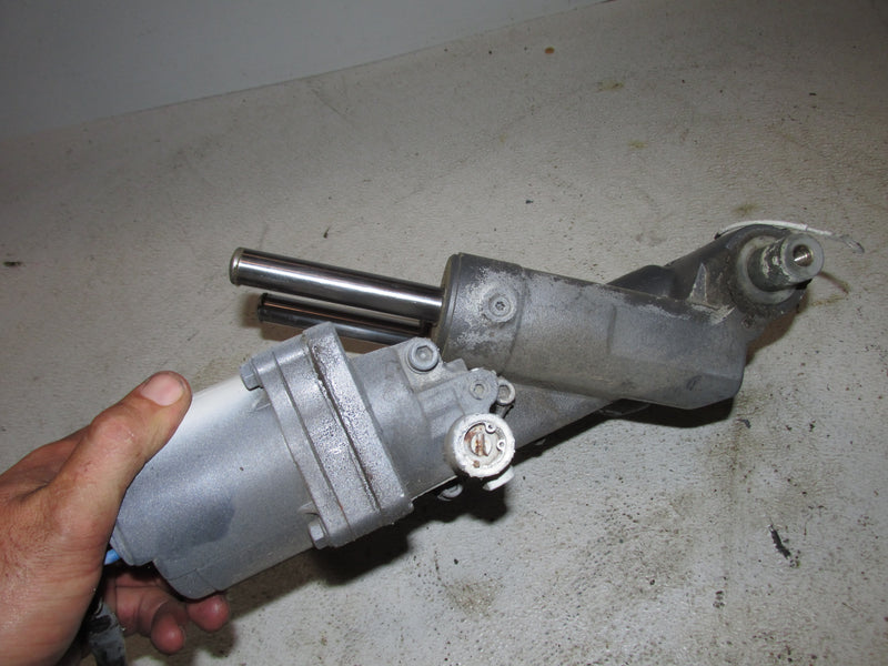 Yamaha 200hp HPDI 2 Stroke Outboard Tilt Trim Unit (68F-43800-01-4D)