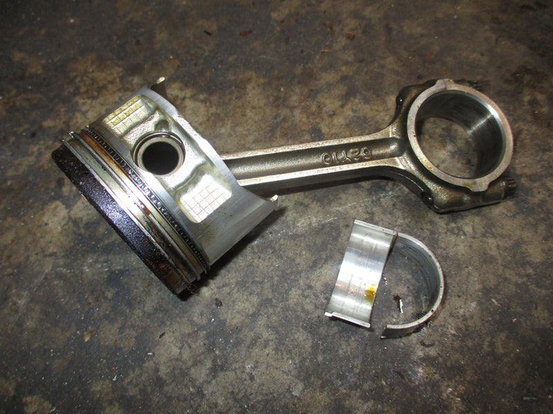 Yamaha 50hp 4 stroke outboard piston and rod (69W-00)