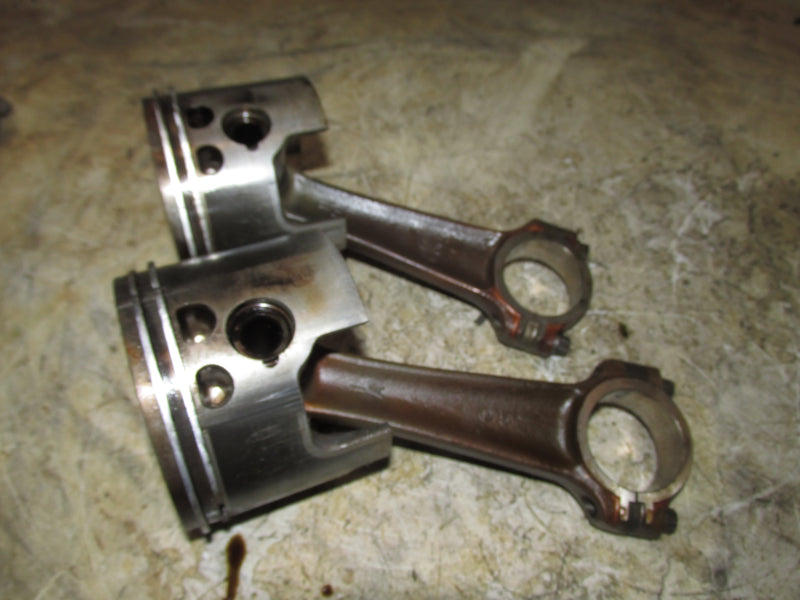 Mercury XR6 150hp 2 Stroke Outboard Port Piston and Rod Set of 2 STD (9737A7)