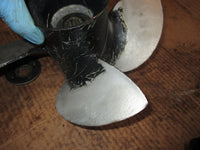 Load image into Gallery viewer, Suzuki DF90 90hp 4 stroke outboard 4 blade alluminum propellor (13.7x17)
