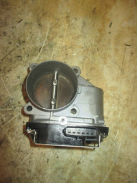 Load image into Gallery viewer, Yamaha 200hp 4 stroke outboard Throttle Body (6DA-13751-00)
