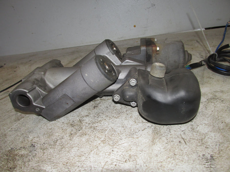 Suzuki DF140 4 Stroke Outboard Tilt Trim Unit