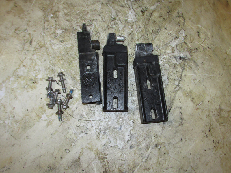 Mercury 225hp optimax 3.0L DFI Outboard Cowling Latch Set