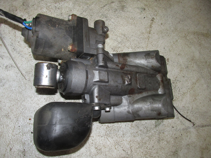 Suzuki DF140 4 Stroke Outboard Tilt Trim Unit