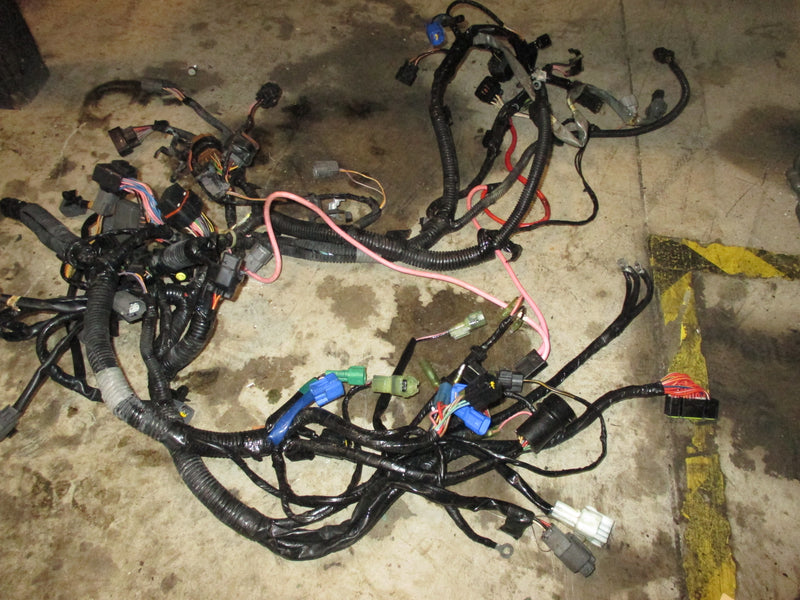 Yamaha 300hp HPDI outboard engine wiring harness (60V-82590-20)