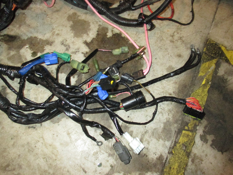 Yamaha 300hp HPDI outboard engine wiring harness (60V-82590-20)