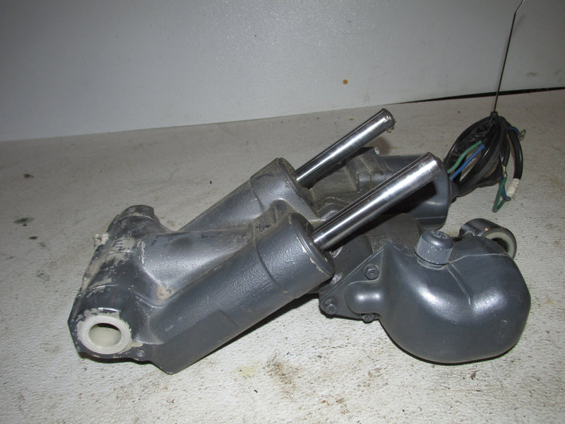 Yamaha 200hp HPDI 2 Stroke Outboard Tilt Trim Unit (68F-43800-00-4D)