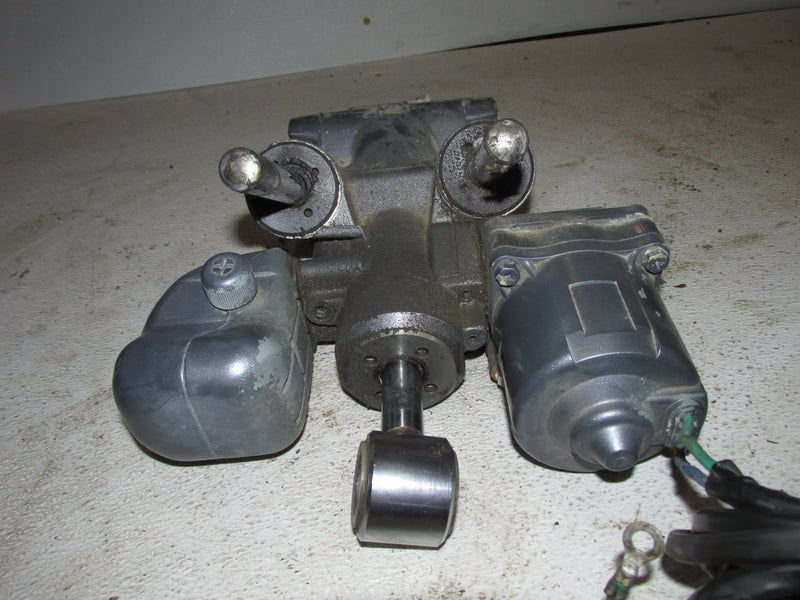 Yamaha 200hp HPDI 2 Stroke Outboard Tilt Trim Unit (68F-43800-00-4D)
