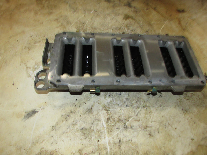 Mercury 225hp optimax 3.0L DFI Outboard Intake Manifold And Reeds (828623T6)
