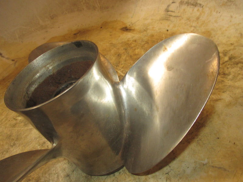 Suzuki DF60-70hp outboard 13 spline stainless steel propellor (RAF3R13PVT145)