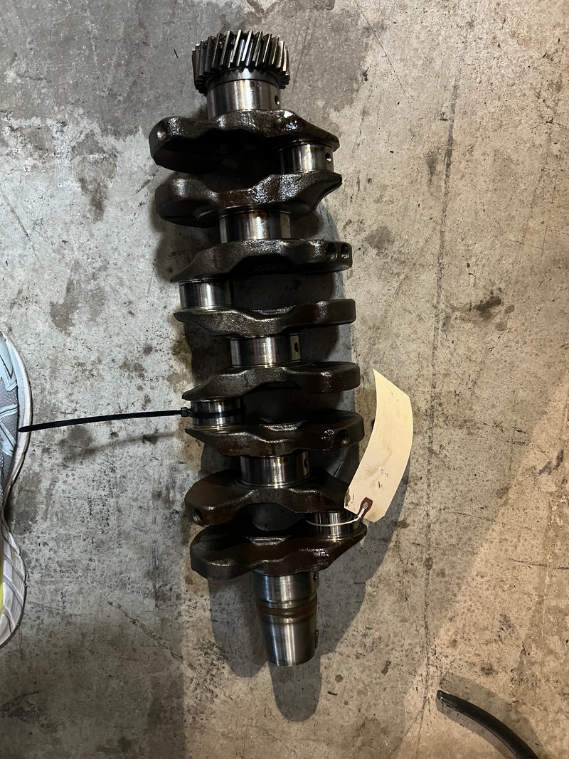 Johnson Suzuki 140hp 4 stroke outboard crankshaft (12220-92J00)