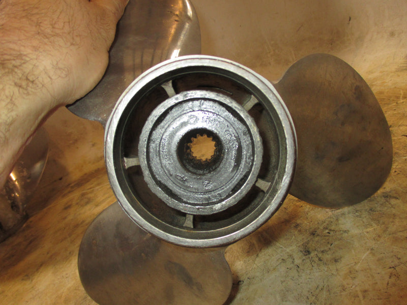 Suzuki DF60-70hp outboard 13 spline stainless steel propellor (RAF3R13PVT145)