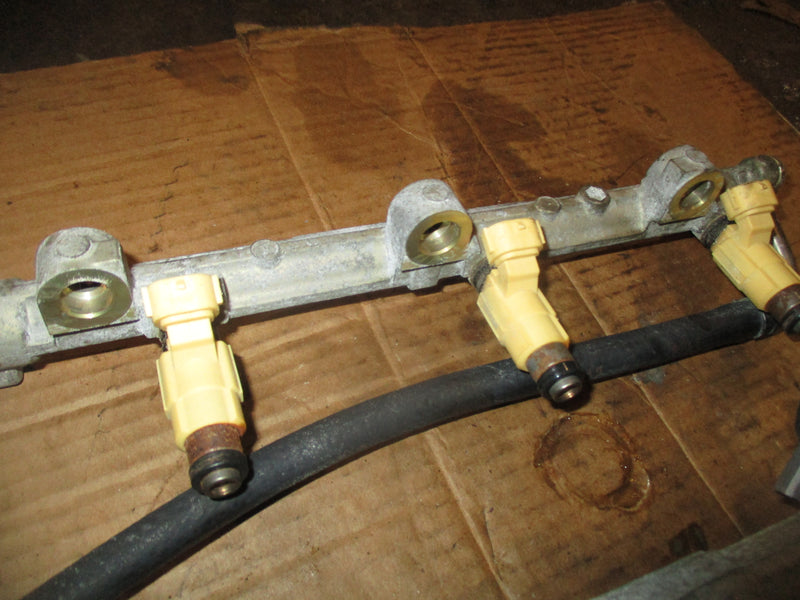 Yamaha 200hp 4 stroke outboard fuel rail and injector set (69J-13160-00-00)