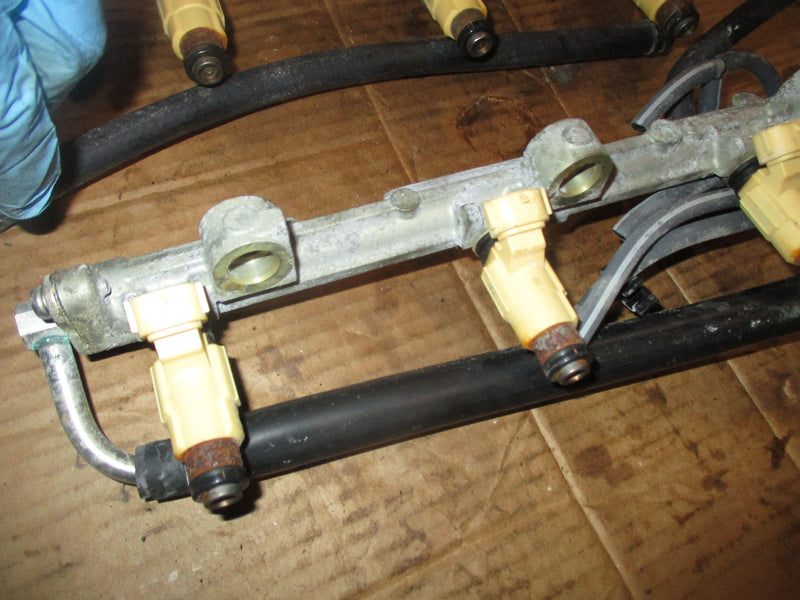 Yamaha 200hp 4 stroke outboard fuel rail and injector set (69J-13160-00-00)