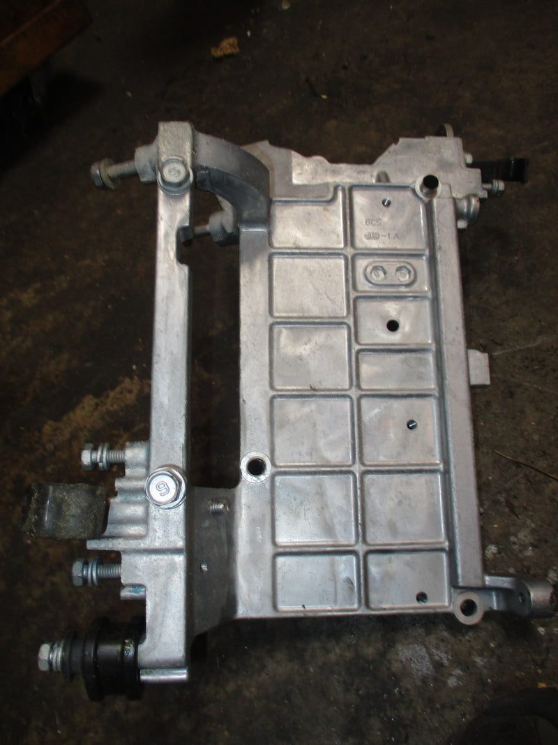 Yamaha 50hp 4 stroke outboard electronics holder (6C5-81948-00-00)