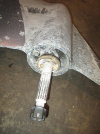 Load image into Gallery viewer, Yamaha 200 / 225hp 4 stroke outboard counter rotation 25" lower unit
