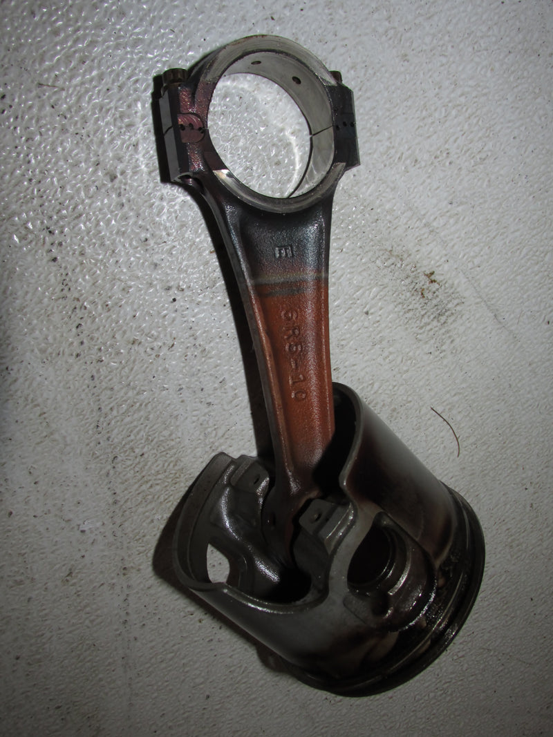 Yamaha 150hp HPDI 2 Stroke Outboard Starboard Piston and Rod (68F-01)