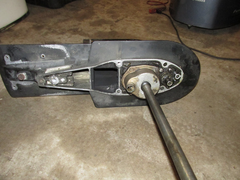 Mercury 125hp 2 Stroke Outboard 20 Inch Lower unit (PARTS)