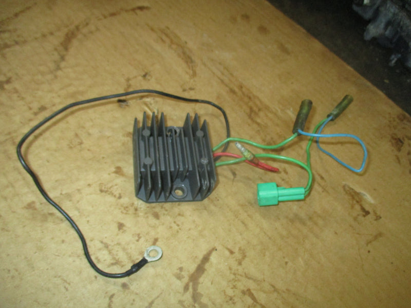 Yamaha 90hp 2 stroke outboard rectifier regulator (6H0-81960-10)