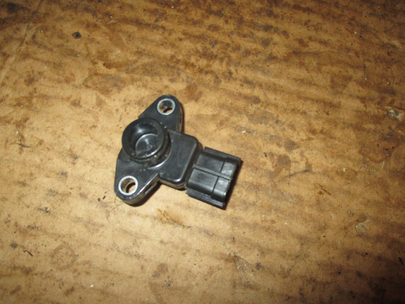 Suzuki DF175 175hp outboard map sensor (18590-68H00)