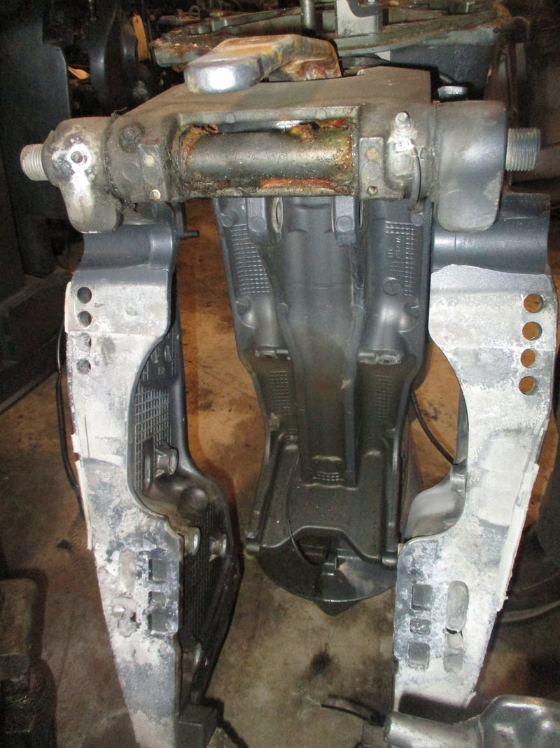 Yamaha 200hp 4 stroke outboard 25" midsection