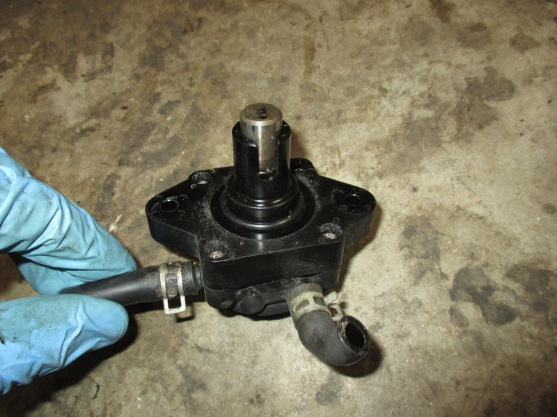 Suzuki DF90 90hp 4stroke outboard fuel pump (15100-90J10)