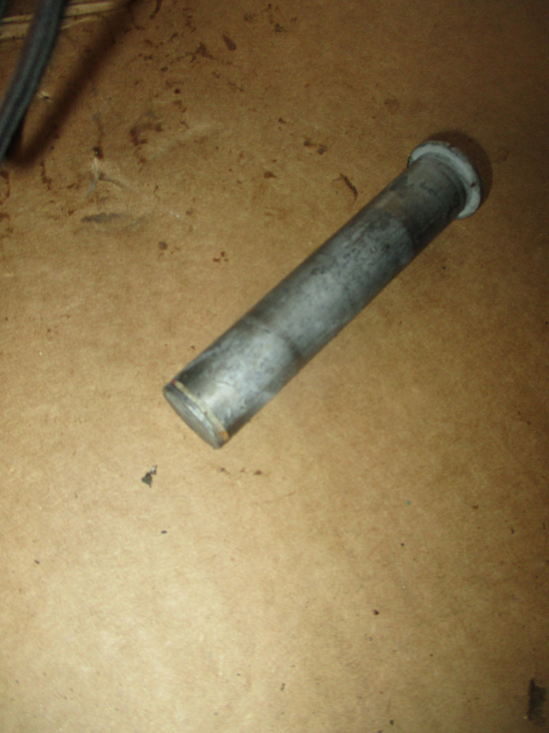 Yamaha 90hp 2 stroke outboard upper trim pin (6E5-43126-02)