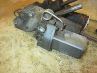 Load image into Gallery viewer, Yamaha 150hp 2 stroke outboard Tilt Trim Unit
