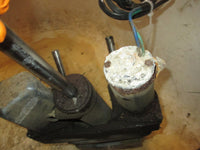 Load image into Gallery viewer, Yamaha 150hp 2 stroke outboard Tilt Trim Unit
