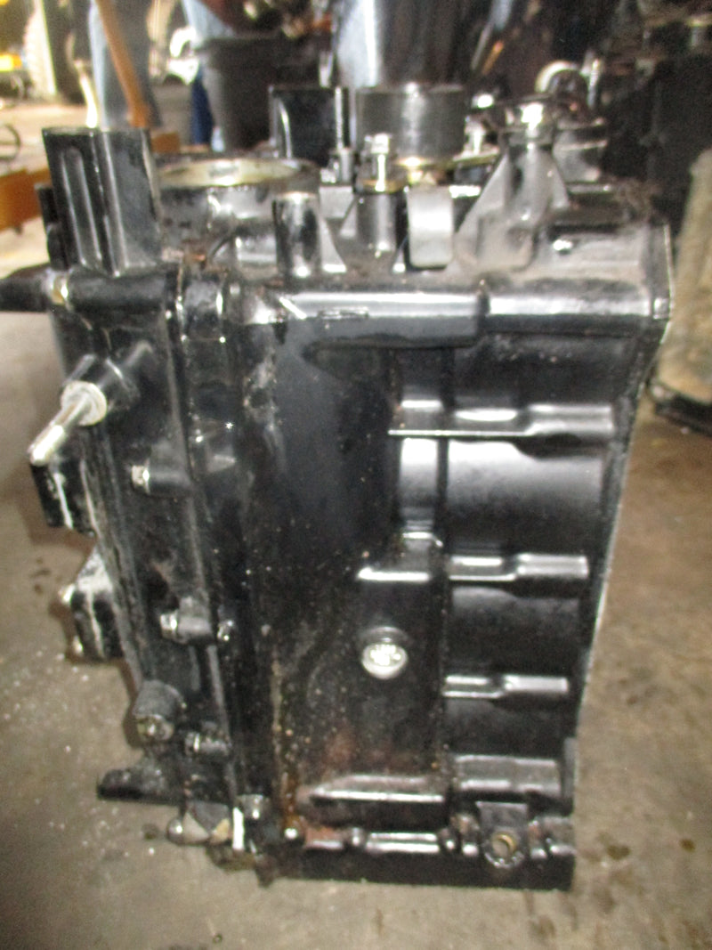 Suzuki DF70 outboard crankcase block