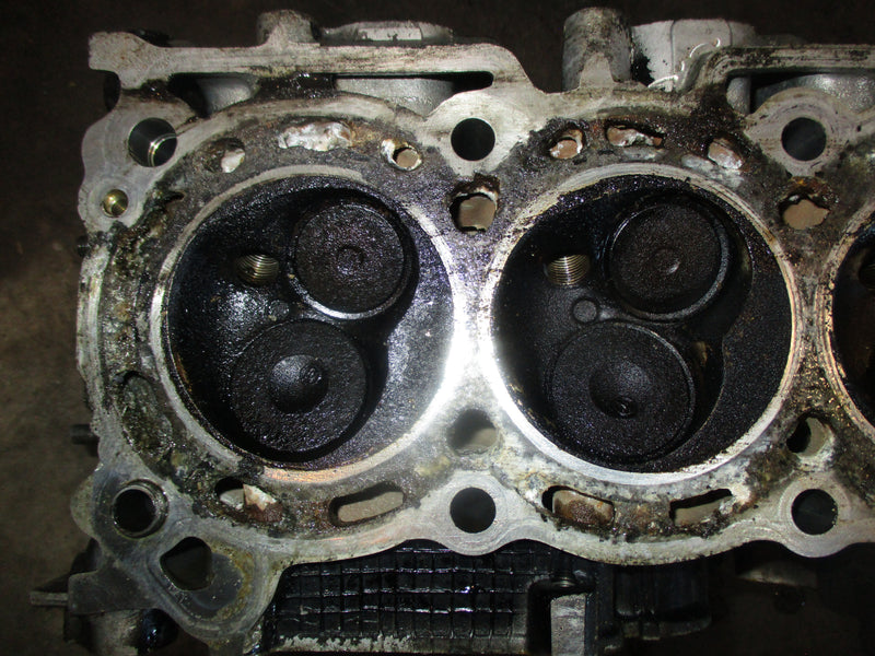Suzuki DF70 outboard cylinder head