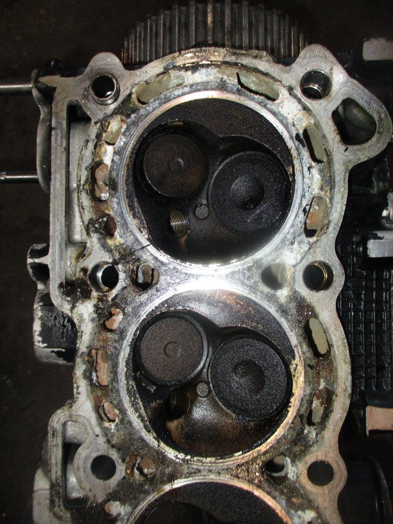 Suzuki DF70 outboard cylinder head