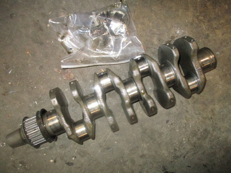 Suzuki DF70 outboard crankshaft (12220-99E01)