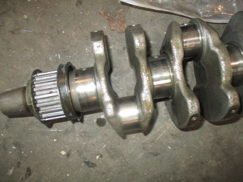 Suzuki DF70 outboard crankshaft (12220-99E01)