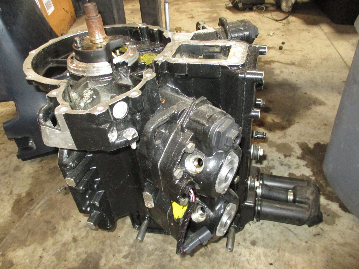 Evinrude Ficht 90hp 2 stroke outboard crankcase powerhead