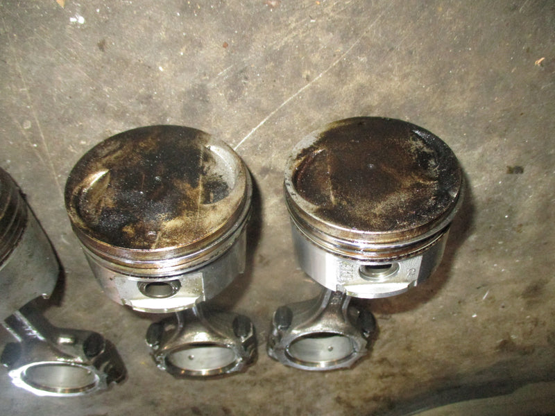 Suzuki DF70 outboard piston and rod set of 4 (12111-99E01)